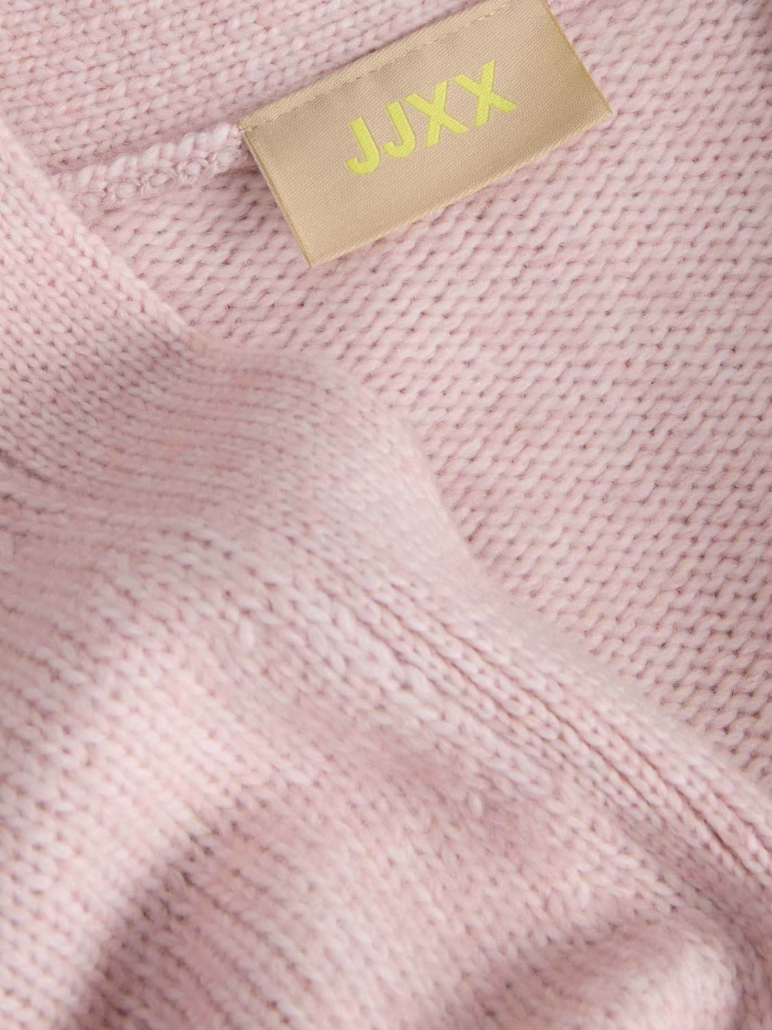 model_shot-detail